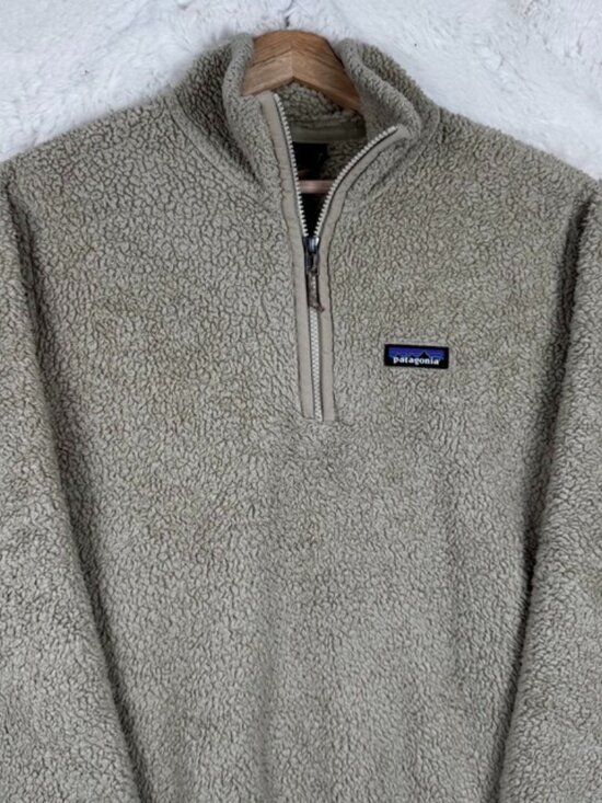 Patagonia Jackets & Blazers - Patagonia Los Gatos Womens Size Small 1/4 Zip Fleece Jacket Beige Fluffy 25236